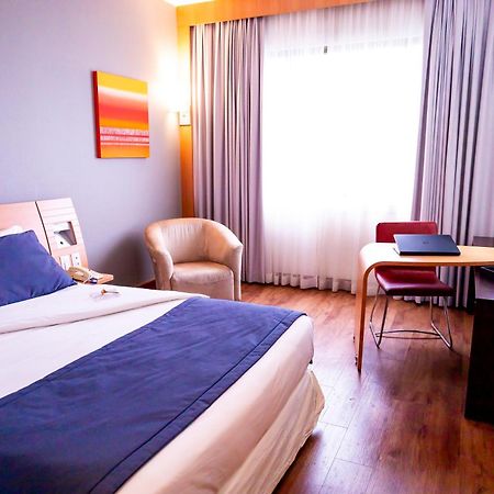 Novotel Porto Alegre Tres Figueiras Exteriör bild