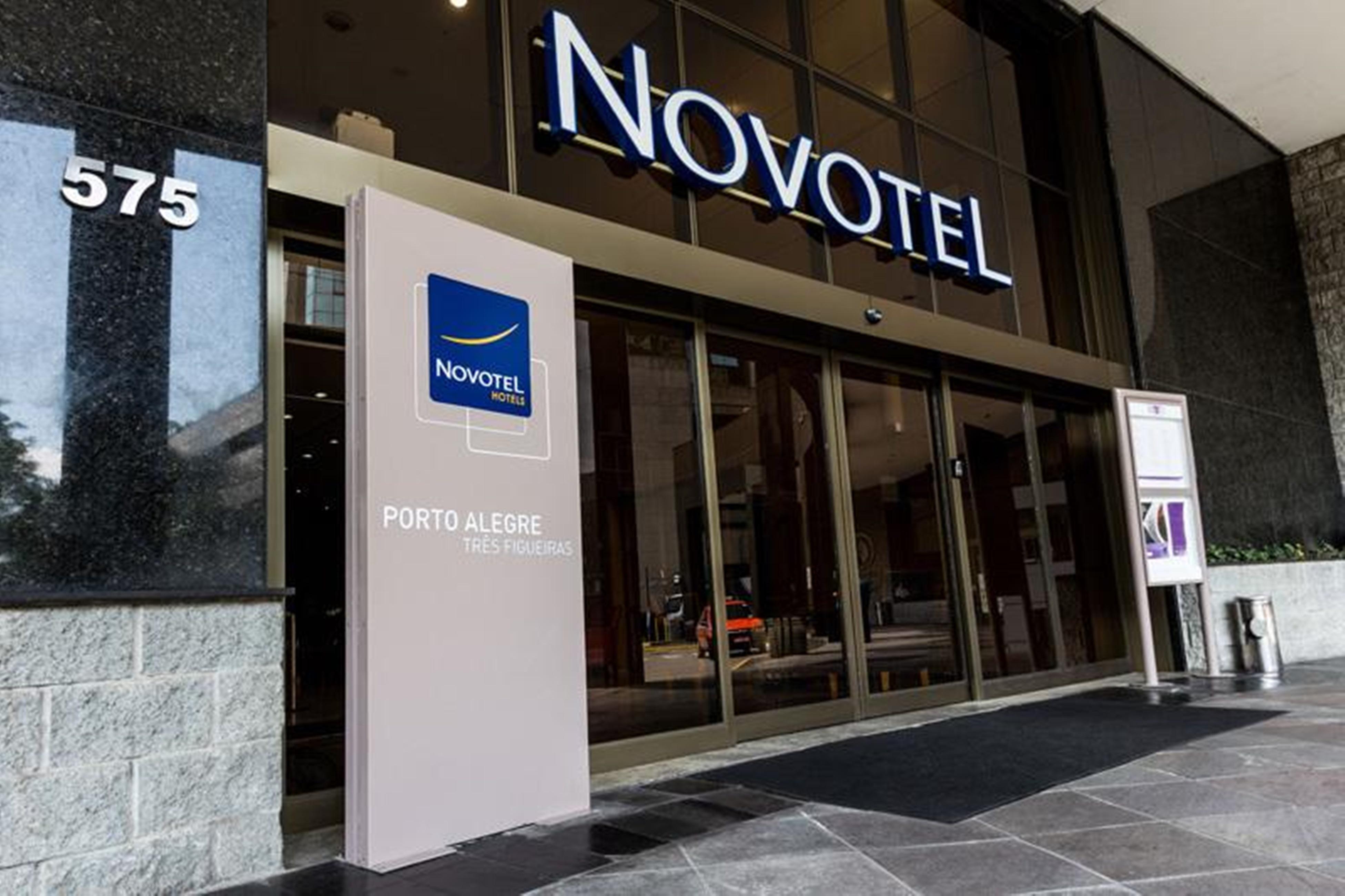 Novotel Porto Alegre Tres Figueiras Exteriör bild