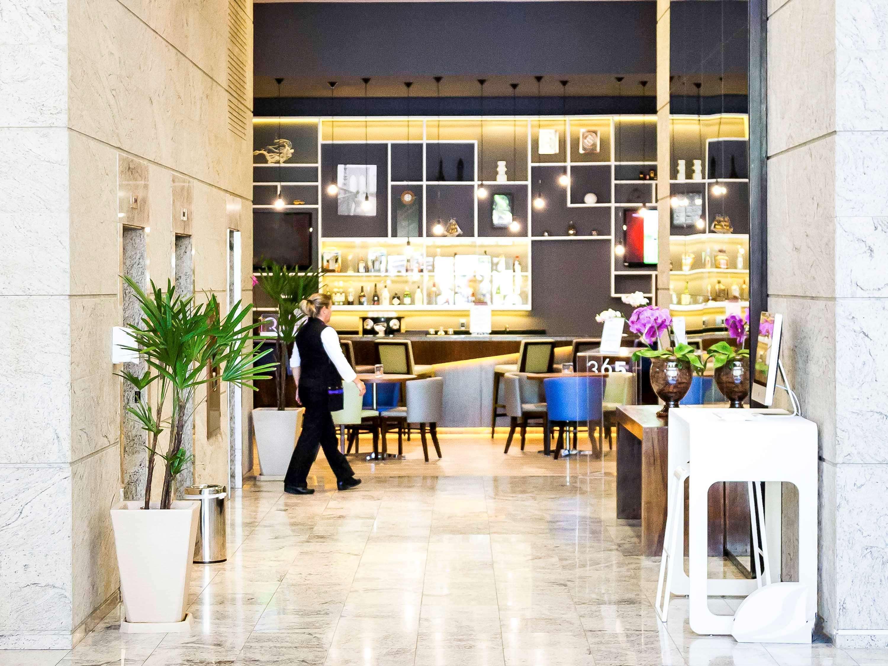 Novotel Porto Alegre Tres Figueiras Exteriör bild
