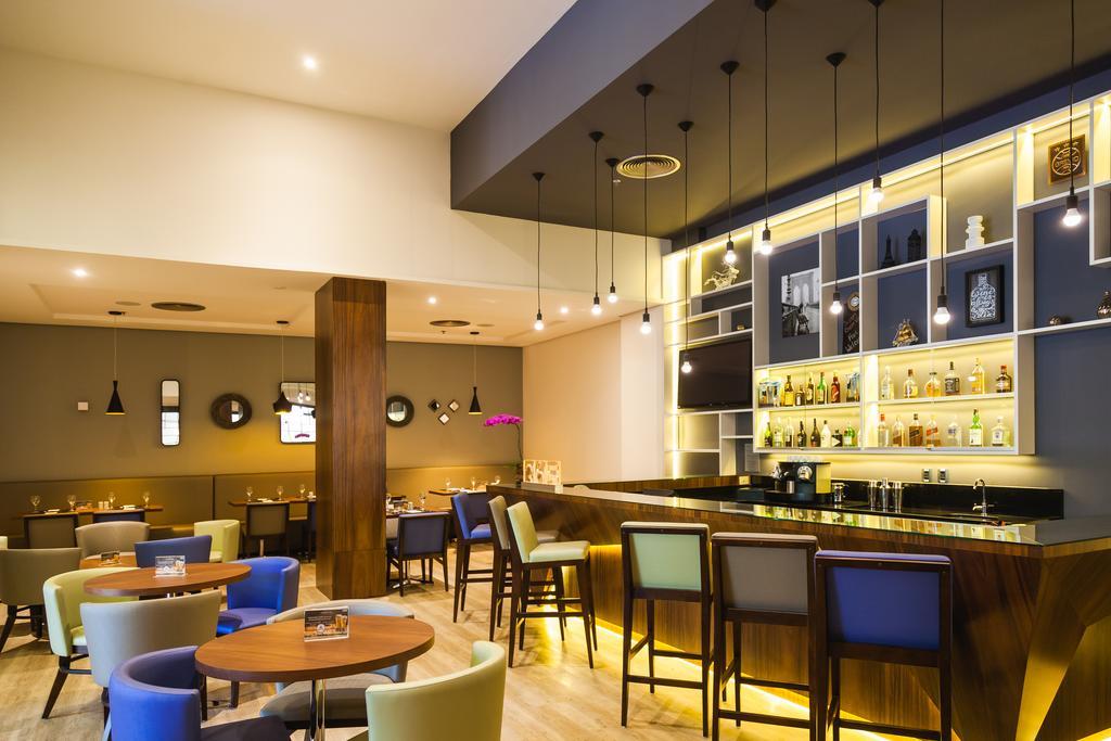 Novotel Porto Alegre Tres Figueiras Exteriör bild